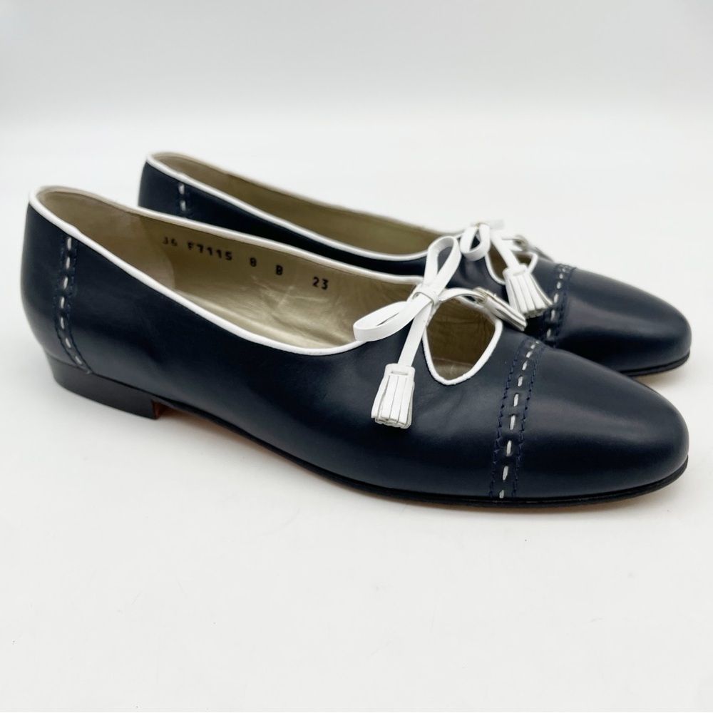 Vintage Leather Cole Haan Navy and White Loafers with Tassel